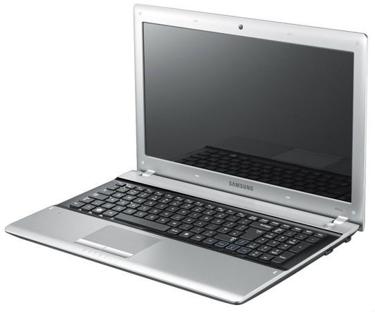 Samsung RV NPRV411-S02IN Laptop (Core i3 1st Gen/4 GB/500 GB/Windows 7/1) Price