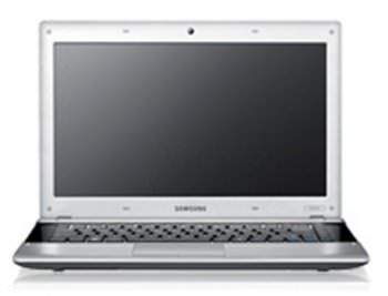 Compare Samsung RV411-A08IN Laptop (Intel Pentium Dual-Core/2 GB/500 GB/Windows 7 Home Basic)