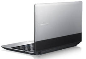 Samsung RV509-A05IN Laptop (Core i3 1st Gen/3 GB/320 GB/DOS)