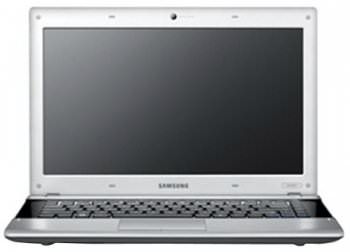 Compare Samsung RV509-A0CIN Laptop (Intel Core i3 1st Gen/2 GB/500 GB/DOS )