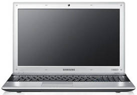 Samsung RV513-A01IN Laptop (AMD Dual Core/2 GB/320 GB/DOS)