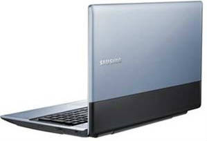 Samsung RV520-A02 Laptop (Core i3 2nd Gen/3 GB/640 GB/Windows 7)