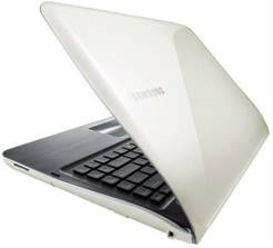 Samsung SF411-S01 Laptop (Core i3 2nd Gen/4 GB/640 GB/Windows 7/1)