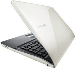 Samsung SF411-S01 Laptop (Core i3 2nd Gen/4 GB/640 GB/Windows 7/1) Price