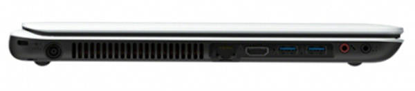 Sony VAIO Fit F1521KSN Laptop (Core i5 3rd Gen/4 GB/750 GB/Windows 8/2)