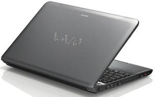 Sony VAIO E SVE15114FXS Laptop (Core i5 3rd Gen/6 GB/640 GB/Windows 7)