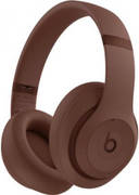 Beats Studio Pro Kim Special Edition