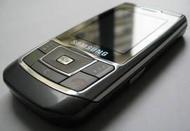 Samsung D900i