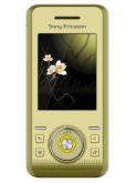 Compare Sony Ericsson S500c